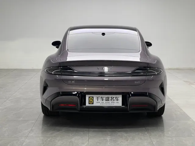 Xiaomi SU7 — Фото автомобиля 5