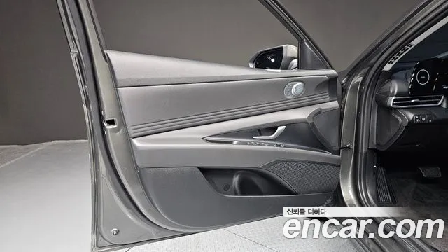 Hyundai Avante CN7 — Фото автомобиля 13