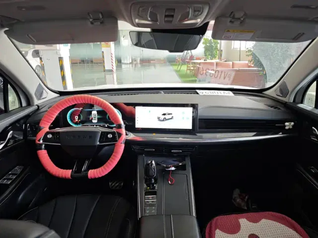 Roewe RX5 eMAX — Фото автомобиля 18