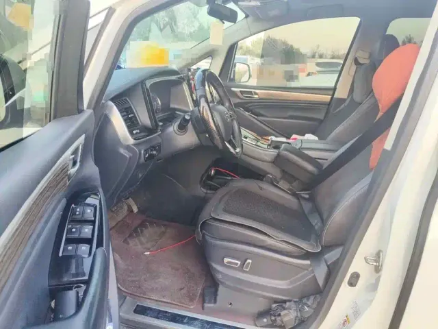 GAC Trumpchi M8 — Фото автомобиля 8