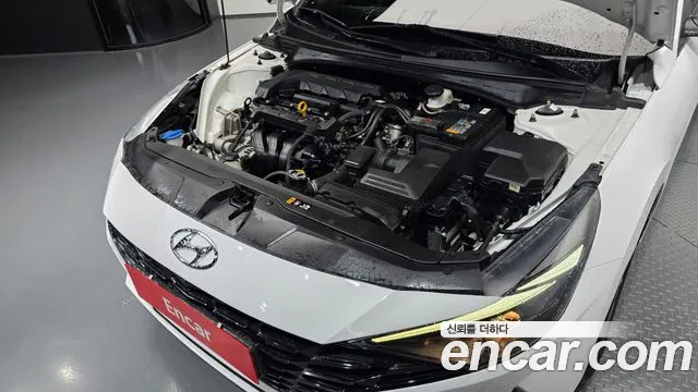 Hyundai Avante — Фото автомобиля 6