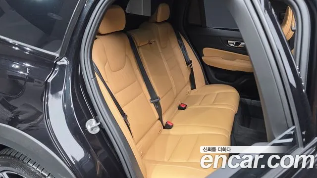 Вольво V60 V60 Cross Country 2 поколение B5 Ultimate AWD — Фото автомобиля 11