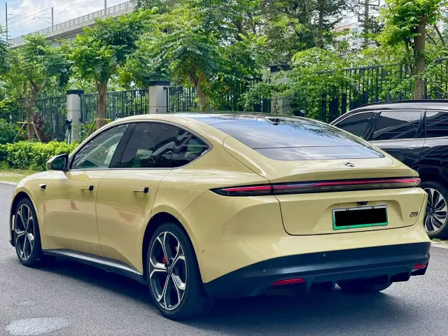 Nio ET5 — Фото автомобиля 7