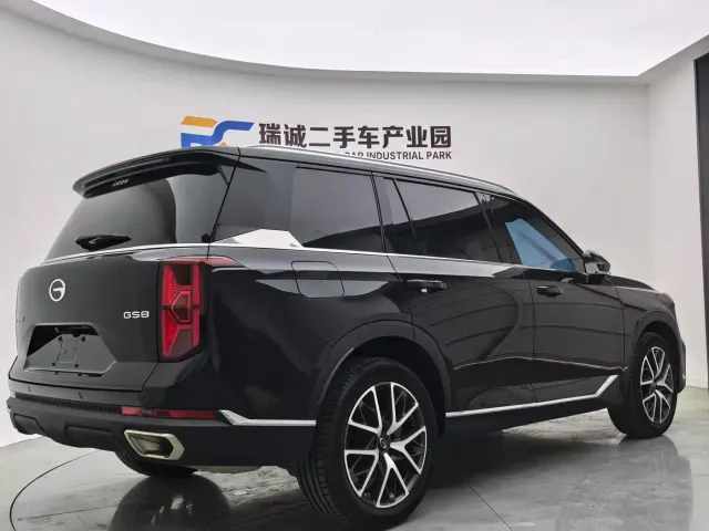GAC Trumpchi GS8 — Фото автомобиля 5