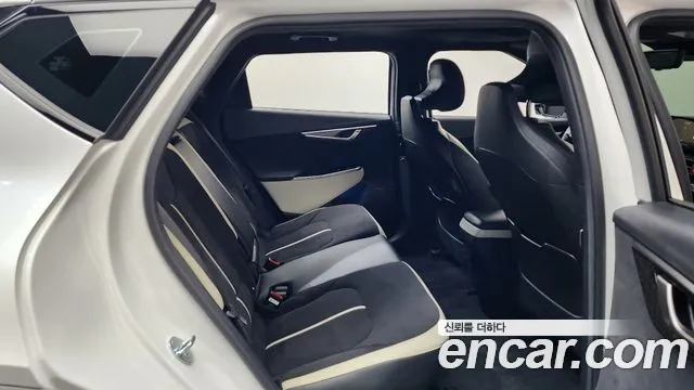 Kia EV6 — Фото автомобиля 9