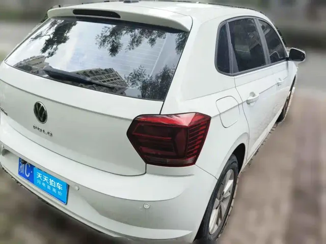 Volkswagen Polo 2023 Facelift Plus 1.5L Automatic Panorama Enjoyment Edition — Фото автомобиля 2