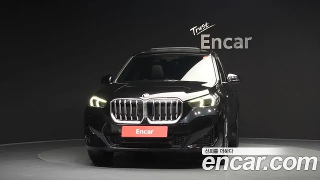 BMW X1 sDrive 18d M Sport — Фото автомобиля 3