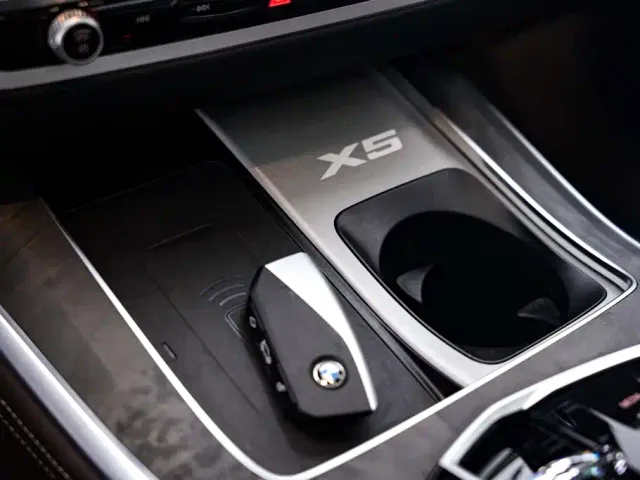 BMW X5 — Фото автомобиля 23
