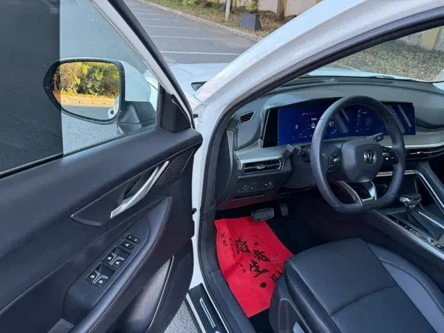 Changan CS35 Plus — Фото автомобиля 11
