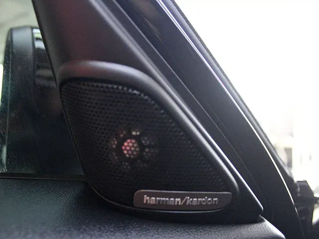 MINI MINI COUNTRYMAN 2023 2.0T COOPER S ALL4 Blank Space Special Edition — Фото автомобиля 15
