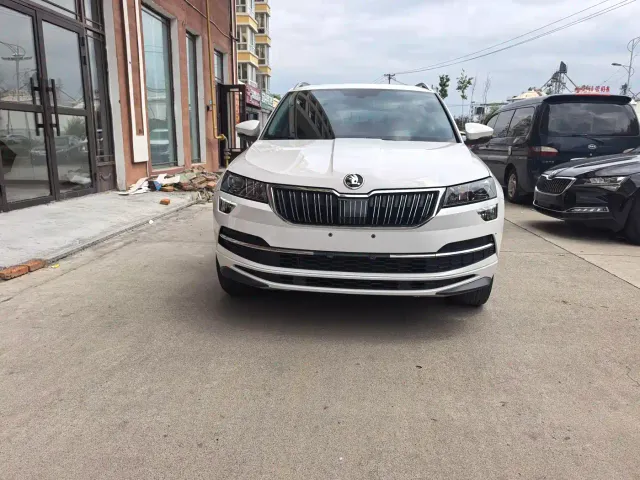 Škoda Karoq 2022 Facelift TSI280 Luxury Edition — Фото автомобиля 2