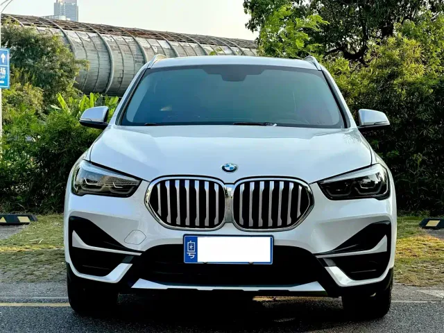 BMW X1 — Фото автомобиля 2