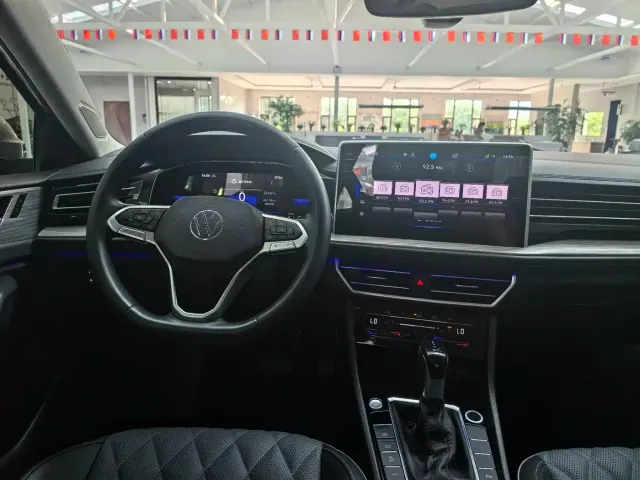 Volkswagen Sagitar — Фото автомобиля 14