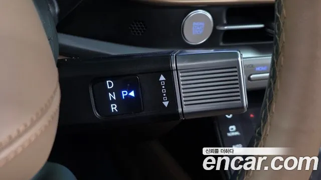 Hyundai Grandeur GN7 — Фото автомобиля 9