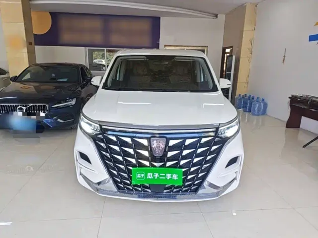 Roewe iMAX8 — Фото автомобиля 2