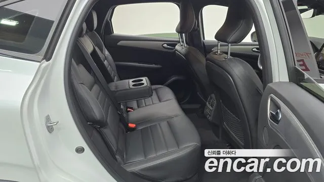 Renault Korea XM3 — Фото автомобиля 12