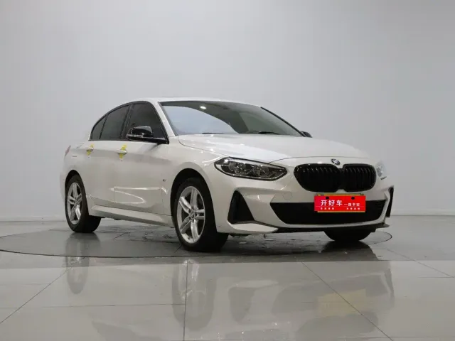 BMW 1 Series — Фото автомобиля 3