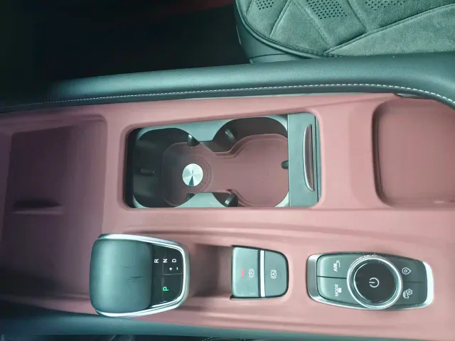 Chery Arrizo 8 — Фото автомобиля 6