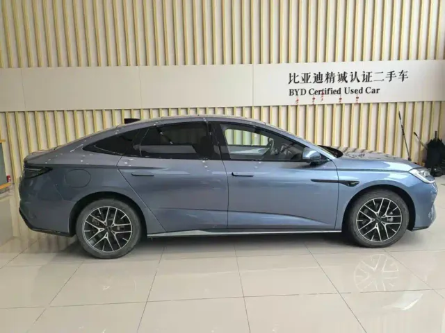 BYD Seal 07 DM-i — Фото автомобиля 5