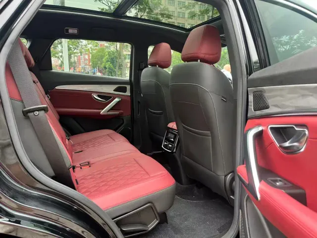 Jetour X70 Plus — Фото автомобиля 9
