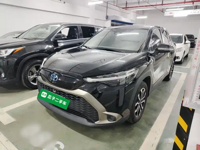 Фотография автомобиля — Toyota Frontlander