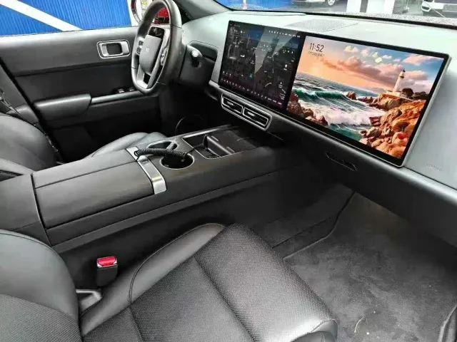 Li Auto L7 — Фото автомобиля 7