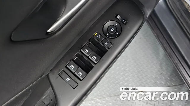 Hyundai Kona SX2 — Фото автомобиля 12