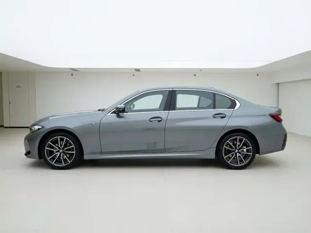 BMW 3 Series — Фото автомобиля 3