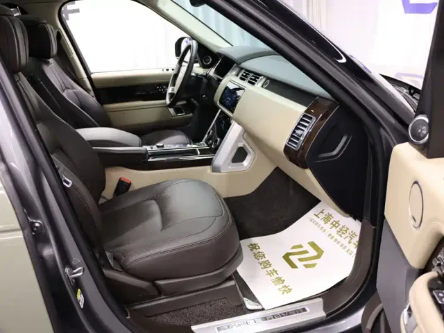 Land Rover Range Rover — Фото автомобиля 24
