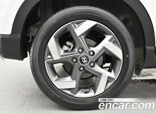 Hyundai Venue Venue 1.6 Modern Plus — Фото автомобиля 19