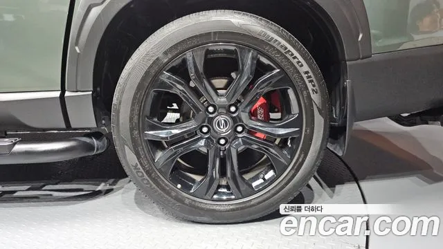 KG_Mobility_Ssangyong Rexton Новый Rexton Sport Дизель 2.2 4WD — Фото автомобиля 21