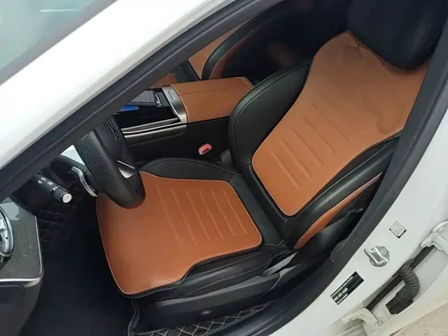 Mercedes-Benz C-Class — Фото автомобиля 14
