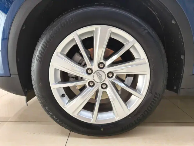 Cadillac GT4 — Фото автомобиля 21