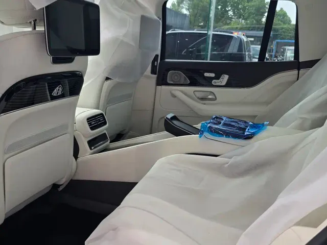Mercedes-Benz GLS-Class — Фото автомобиля 9