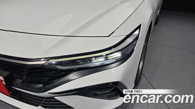 Hyundai Avante CN7 — Фото автомобиля 7