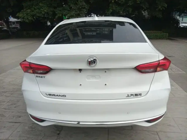 Buick Verano — Фото автомобиля 3