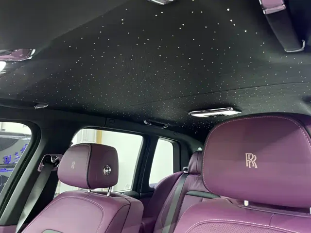 Rolls-Royce Cullinan — Фото автомобиля 15