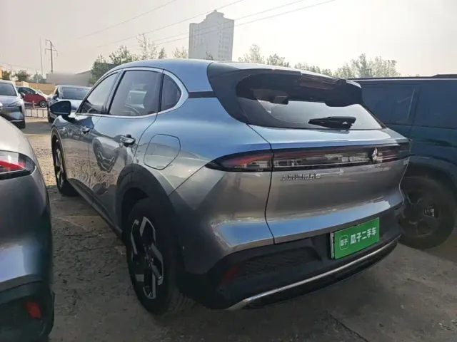 Baojun Yunhai — Фото автомобиля 4