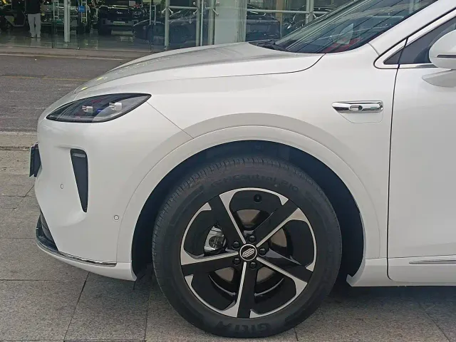 Shangjie SUV — Фото автомобиля 4