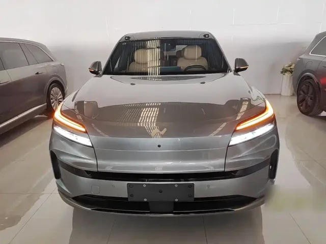Onvo L90 — Фото автомобиля 2