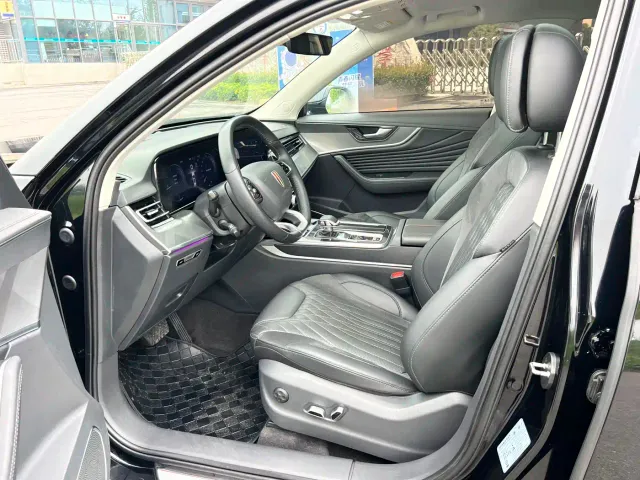 Hongqi HS5 — Фото автомобиля 10