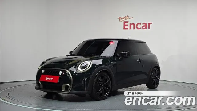 Фотография автомобиля — MINI Cooper
