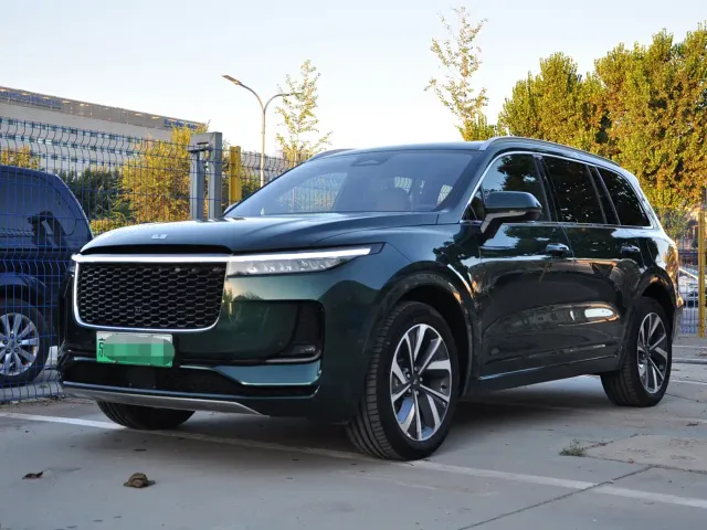 Фотография автомобиля — Li Auto ONE