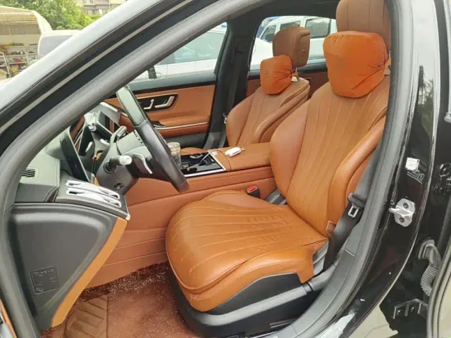 Mercedes-Benz S-Class — Фото автомобиля 14