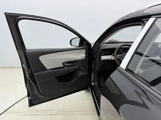 Jetta VS8 — Фото автомобиля 17