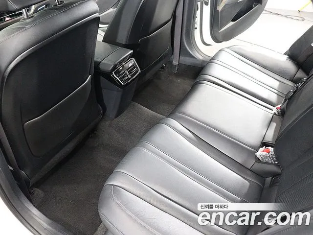 Kia K8 — Фото автомобиля 16
