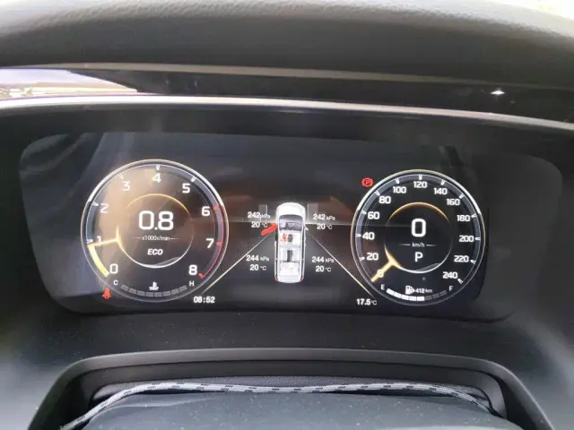 GAC Trumpchi M8 — Фото автомобиля 12