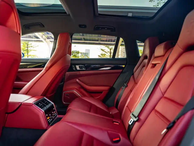 Porsche Panamera — Фото автомобиля 17