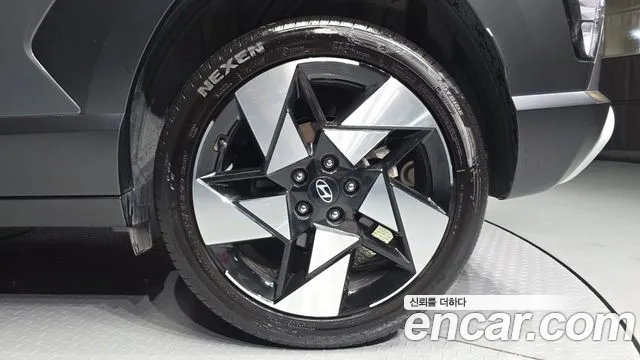 Hyundai Kona SX2 — Фото автомобиля 6