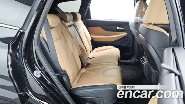 Hyundai Santa Fe Santa Fe (New) — Фото автомобиля 17